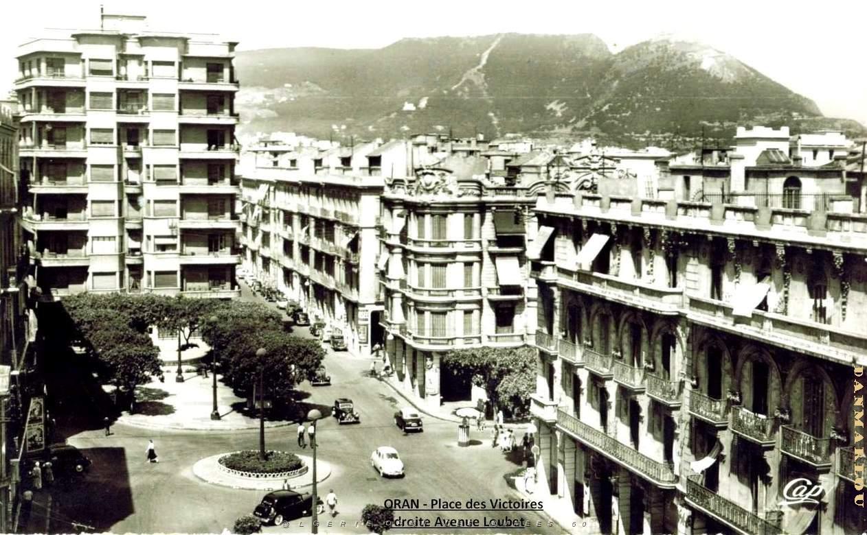 Oran - Place des Victoires 16.JPG
